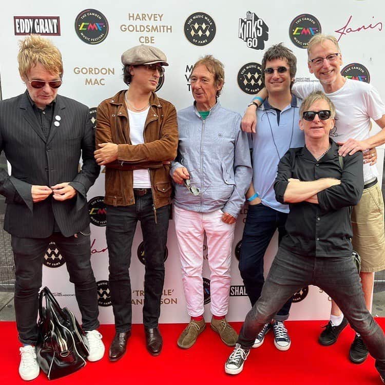 カール・バラーのインスタグラム：「Inducting @the_official_buzzcocks into the @musicwalkoffame was an honour. Congrats lads x」