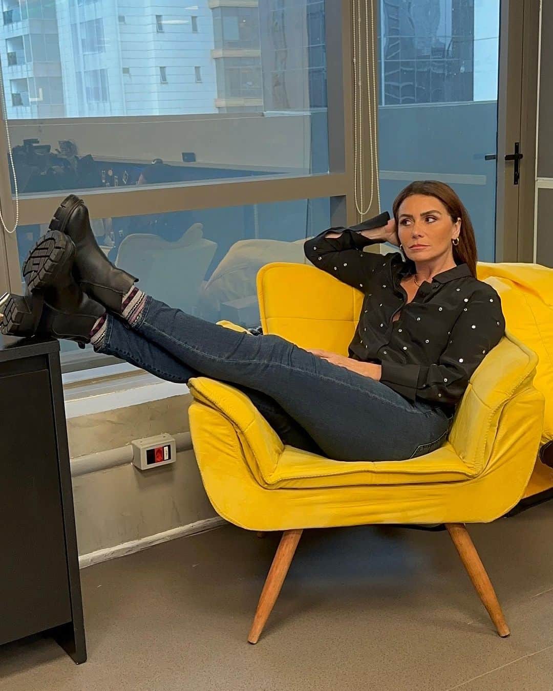 Giovanna Antonelliのインスタグラム：「Dia de escritório 🤓!」