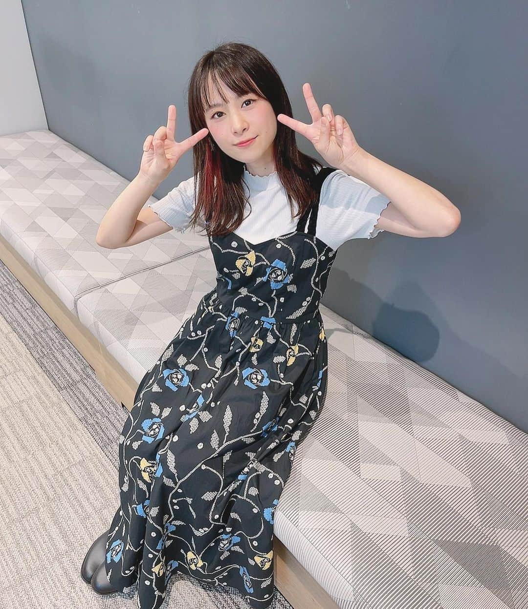 前田佳織里のインスタグラム：「最近発表された そして放送中のアニメ情報まとめましたー！！✨ ぜひみてね！ そして今後オンエアのものもぜひお楽しみにです☺️  #アニメ #声優 #仕事」