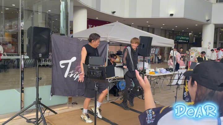 のインスタグラム：「フレスポ八潮ありがとう🤟 本日のダイジェスト動画作った🎞️ 現場Crewは余韻に浸って 明日の阿字ヶ浦に備え お留守番Crewには雰囲気伝われぇ☺️🍀  YASUさん🎸HARUさん🕺と......🤩🤭  いやー最高だった🔥 天井を知らないTrippin Crewアツいね🙌🎖️👑」