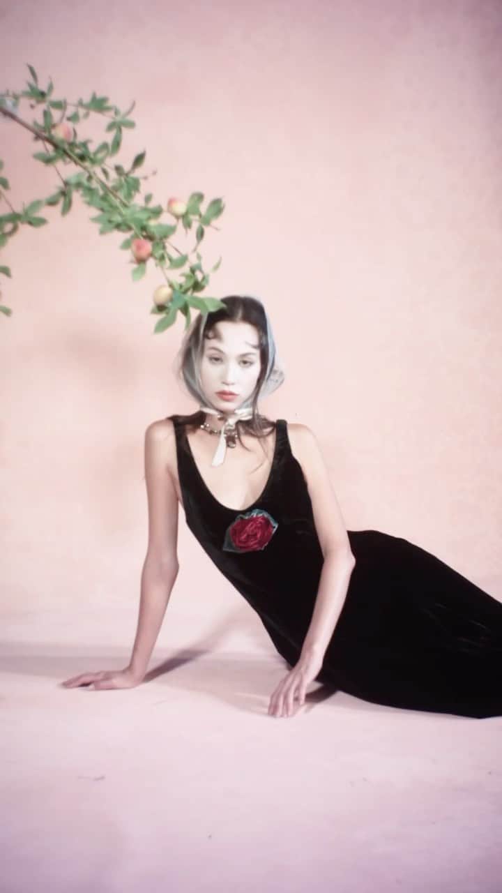 UNIFのインスタグラム：「Peach Fairy @i_am_kiko in the Rihanne Dress and Lois Shoe  Makeup by @becomingeden Hair by @jennaleeartistry」