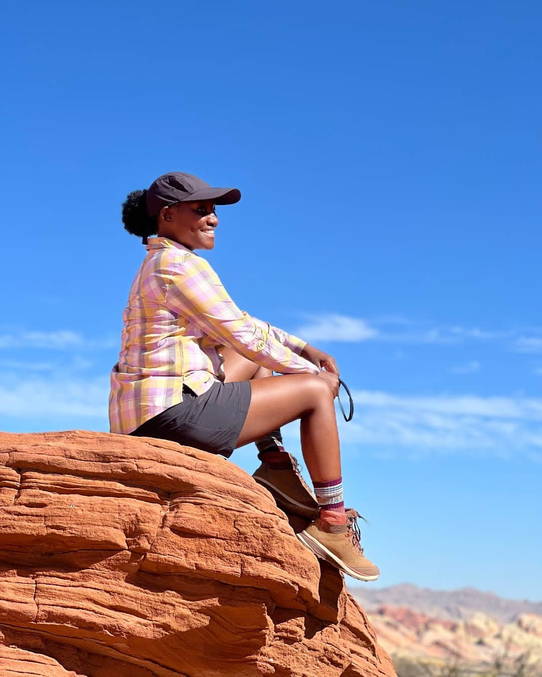 L.L.Beanのインスタグラム：「This is your reminder that a few minutes of fresh air and sunshine can turn your whole day around. Step outside and get your daily dose! #BeanOutsider (📸: @mama_and_minis_adventures)」