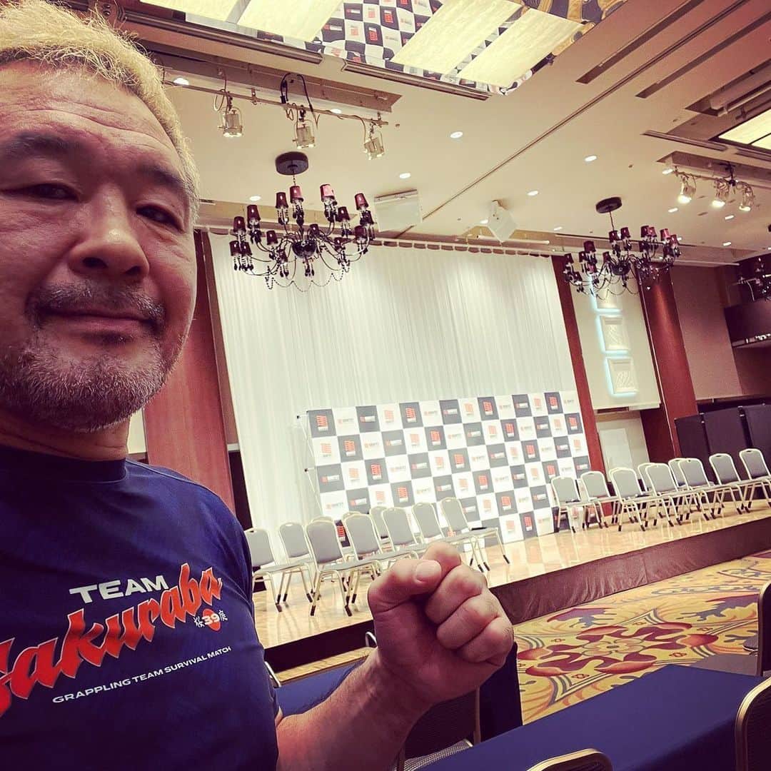 のインスタグラム：「. 【Sep.10 QUITET.4】 . QUINTETの計量と記者会見へ行ってきました。 青絶対優勝！ 明日は18時からなので、そろそろ寝ます。 おやすみなさい😪 . #DAZN #FloGrappling #ABEMA #QUINTET #桜庭和志 #QUINTET4 #ReBOOT #K1」