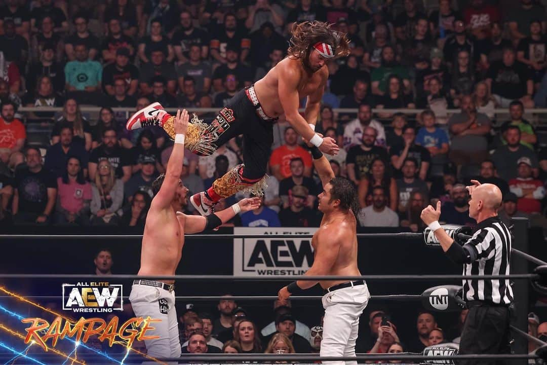 ニック・ジャクソンさんのインスタグラム写真 - (ニック・ジャクソンInstagram)「My favorite move I do that was inspired from the late great Eddie Guerrero.」9月10日 1時44分 - nickjacksonyb