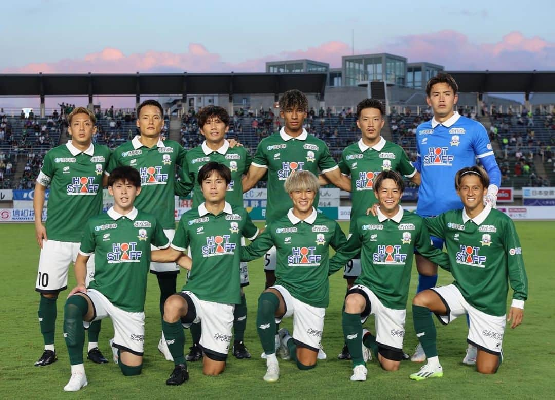 ＦＣ岐阜のインスタグラム：「. MATCH PHOTO📸 vs テゲバジャーロ宮崎  #fcgifu #FC岐阜 #MOVEYOURHEART」