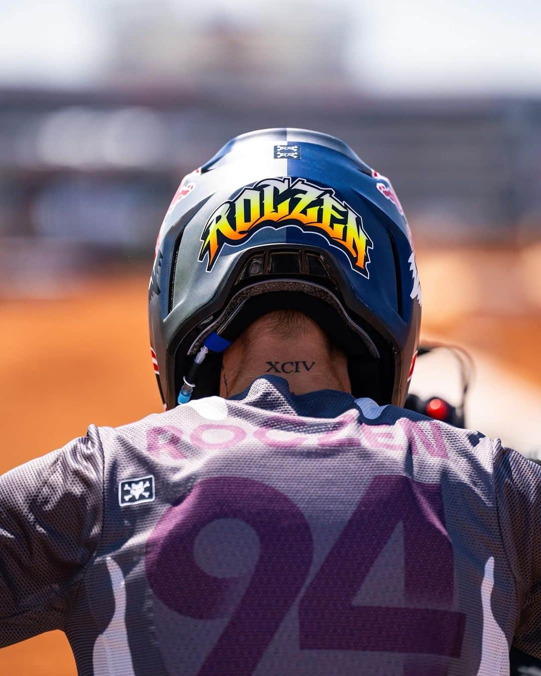 ケン・ロックゼンのインスタグラム：「It’s almost time to go racing! 🤘🏽」