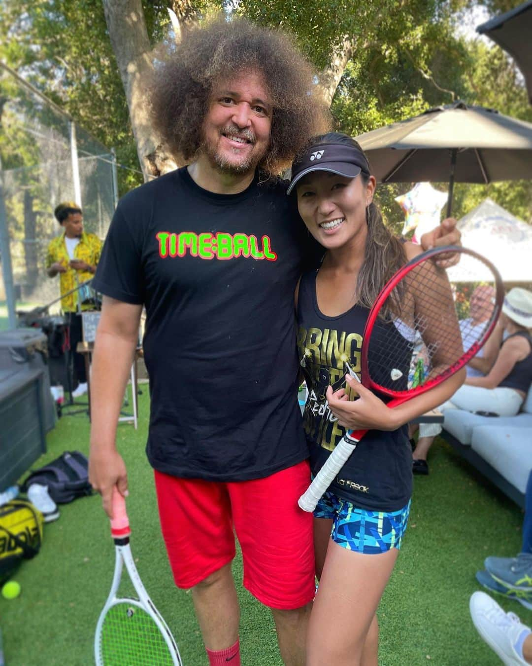 奥野彩加のインスタグラム：「Happy birthday to someone who’s influenced and made me the person I am today✨🤟💨 #wegohard #wedontstop @redfoo  サプライズバースデーパーティー大成功！😆 思い出作り✨ #ロス」