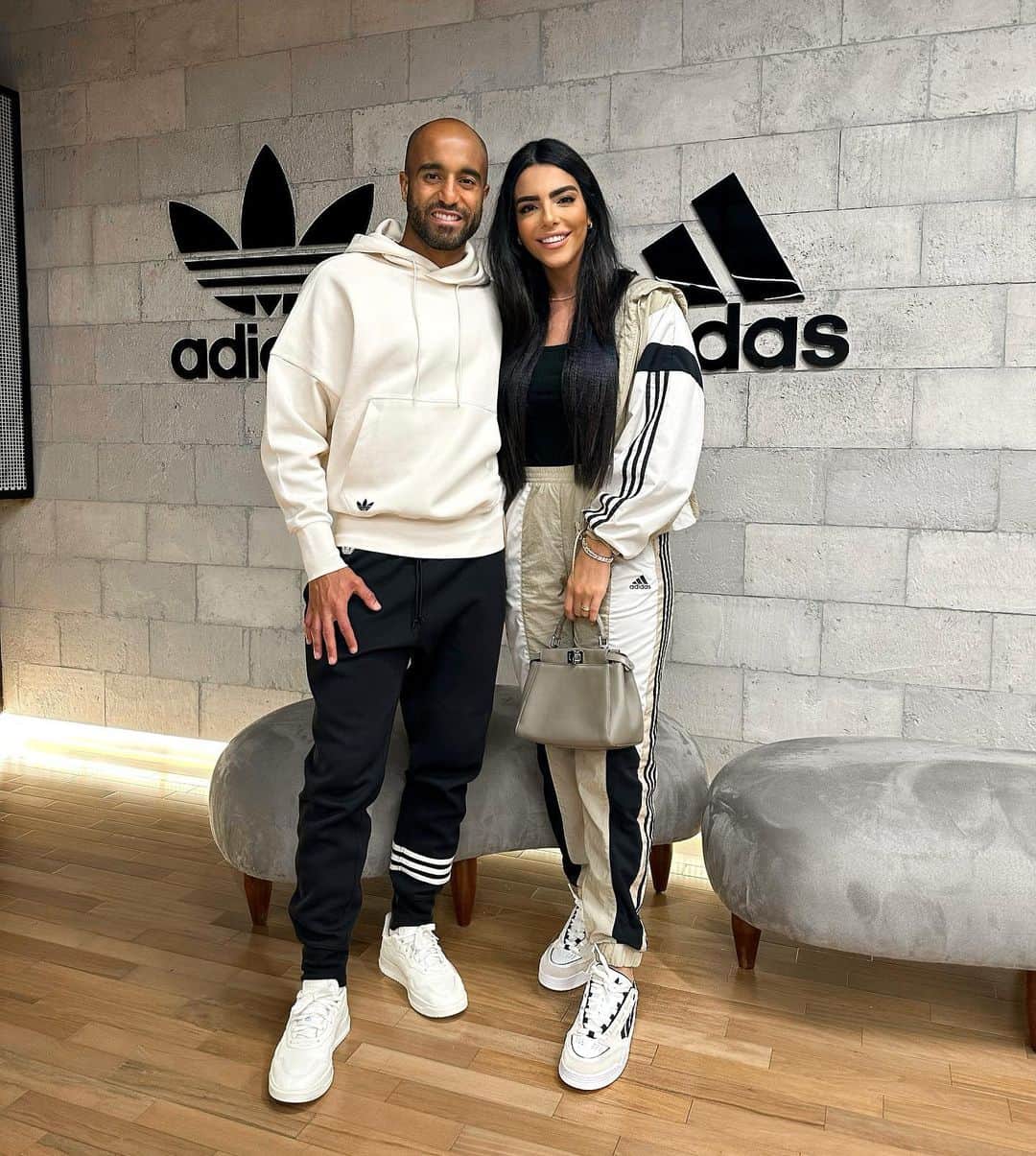 ルーカス・ロドリゲス・モウラ・ダ・シルヴァのインスタグラム：「Tarde muito bacana. Muito obrigado pela recepção e carinho de todos. 👊🏽 #Adidas」