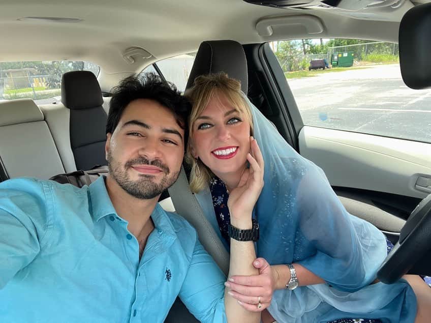 ケイディー・デニーのインスタグラム：「Fun day first time ever at a mosque to my forever husband. ❤️🥀❤️🥀 I love you honey 💕」