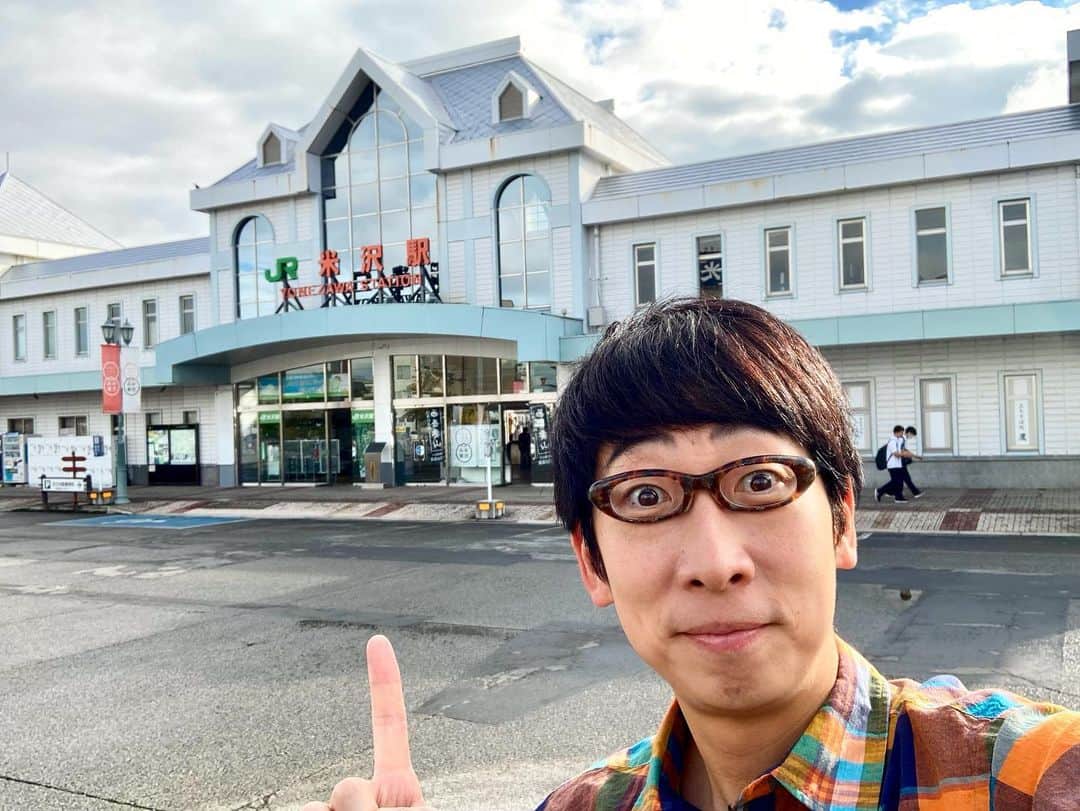吉川正洋さんのインスタグラム写真 - (吉川正洋Instagram)「おはようございます。 今日は米沢駅から旅が始まります。 いってきます！いってらっしゃいませ！」9月6日 7時47分 - dhyoshikawa