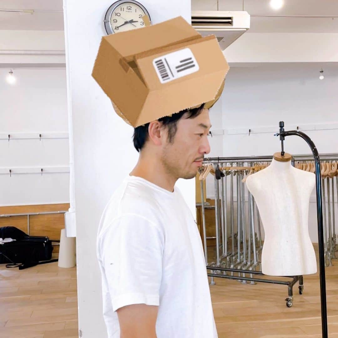 伊藤信子のインスタグラム：「Thanks Akio Mills🦖」
