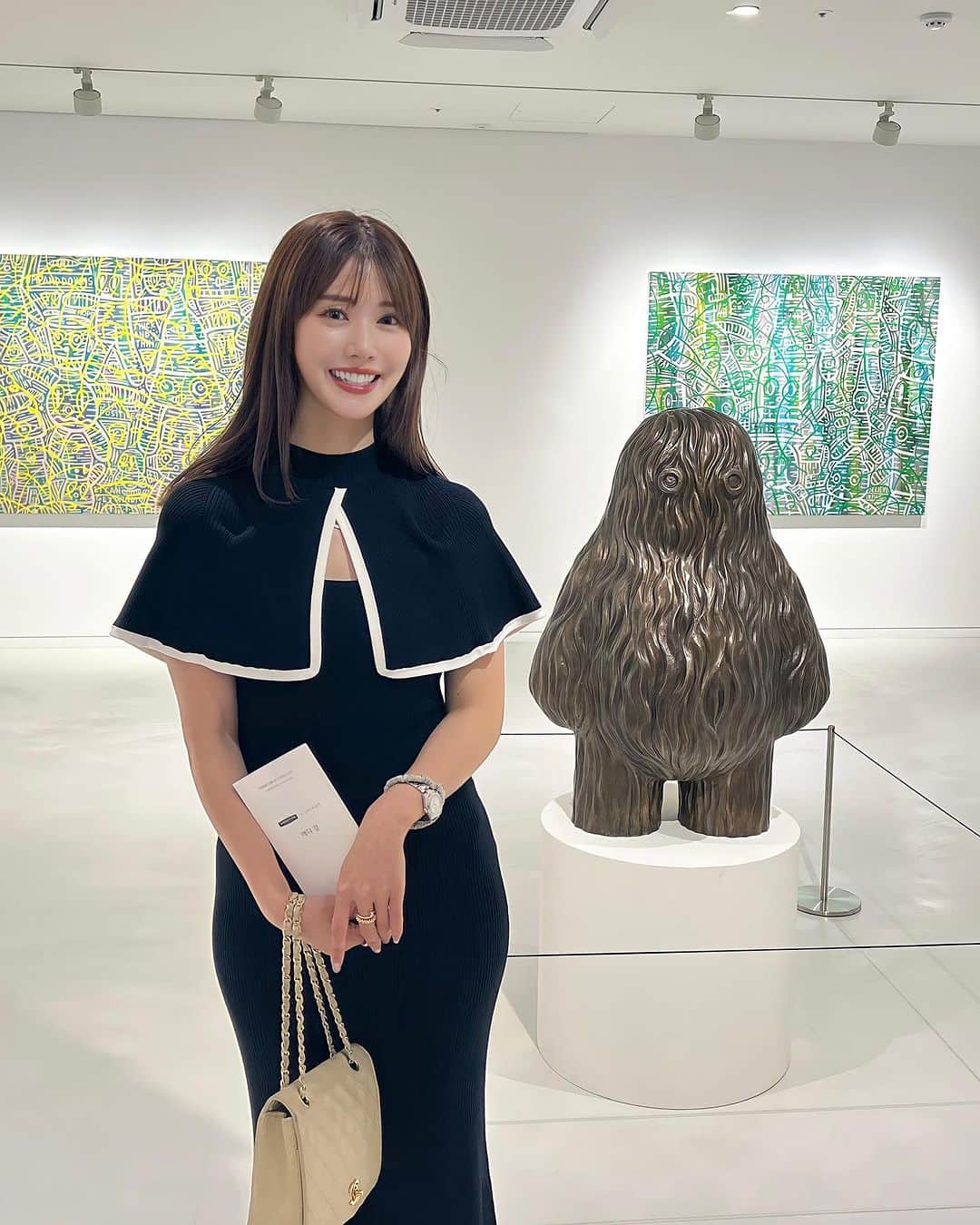 一木美里のインスタグラム：「💛🩵💙  #EDDIEKANG#DARKNESSRECEDES#SeoulArtWeek#Seoul」