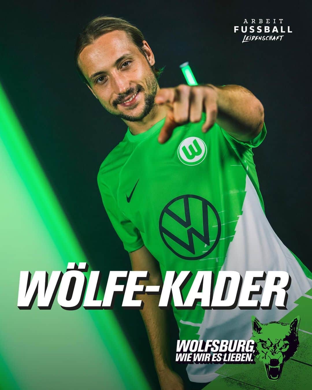 VfLヴォルフスブルクのインスタグラム：「Welcher Wolf kommt auf euer Trikot? 🐺🔥  #immernurdu #vflwolfsburg #arbeit #fussball #leidenschaft #immer_hungrig #wolves #🐺」