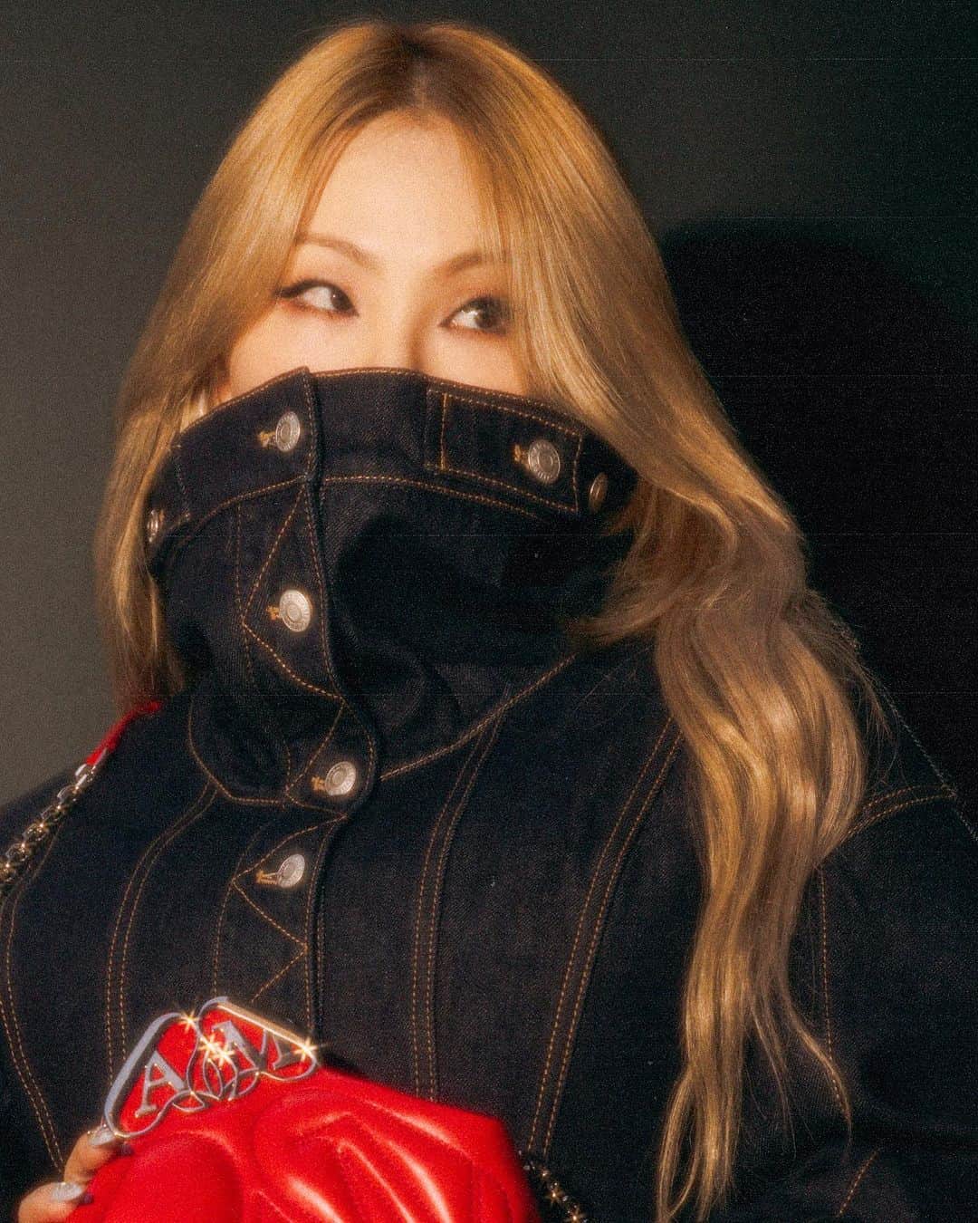 CL さんのインスタグラム写真 - (CL Instagram)「Kiss the Sky     @alexandermcqueen」9月5日 23時29分 - chaelincl