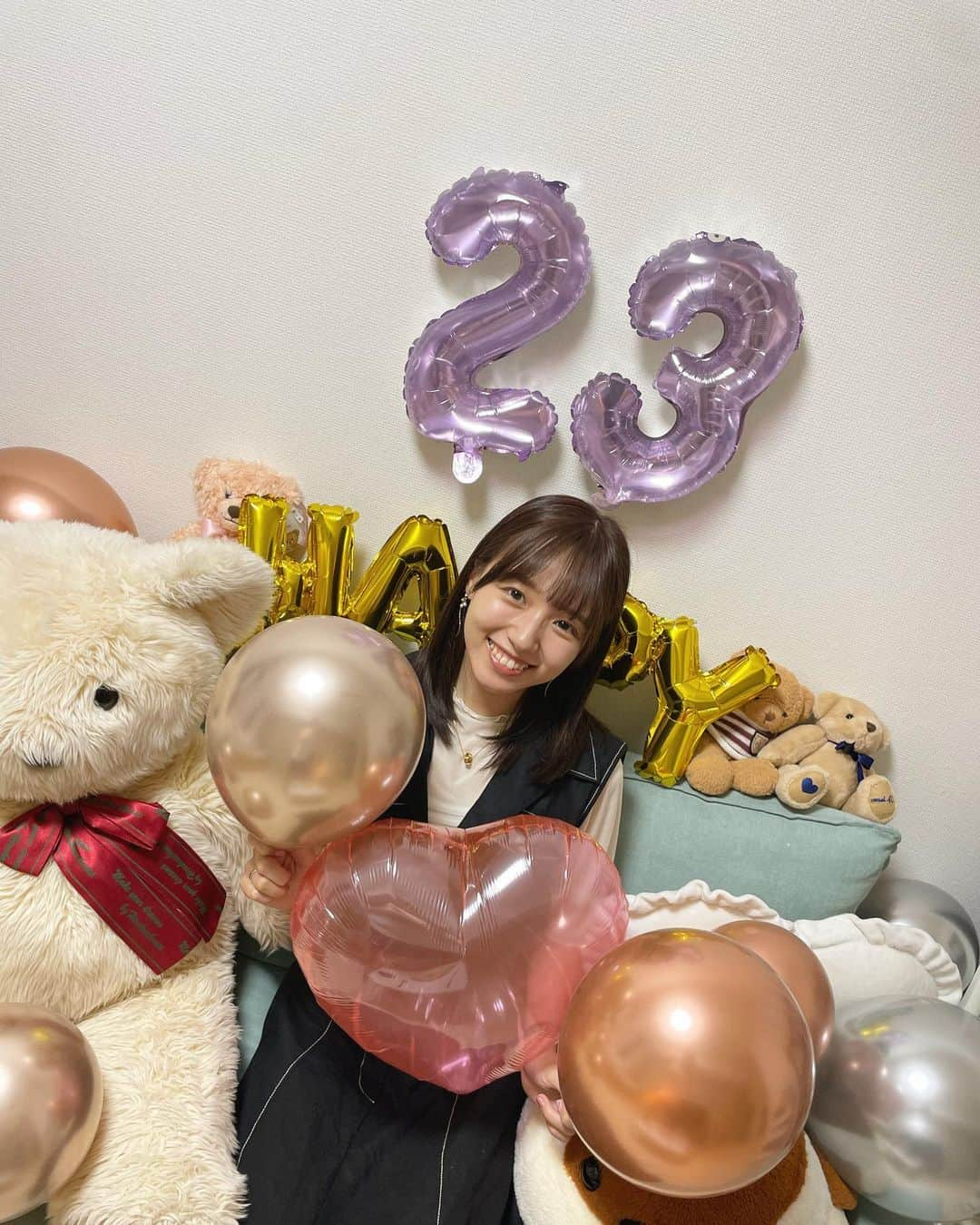 神岡実希さんのインスタグラム写真 - (神岡実希Instagram)「ー Today is my happy birthday. 23歳になりました。🍑🙈 お祝いしてくださった皆様、ありがとうございますっ。 #誕生日 #happybirthday」9月5日 23時36分 - miki_kamioka