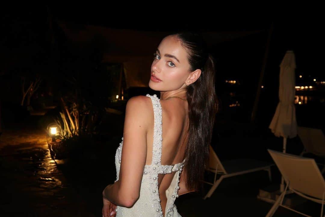 Yael Shelbiaのインスタグラム：「🪸🐚🪸」