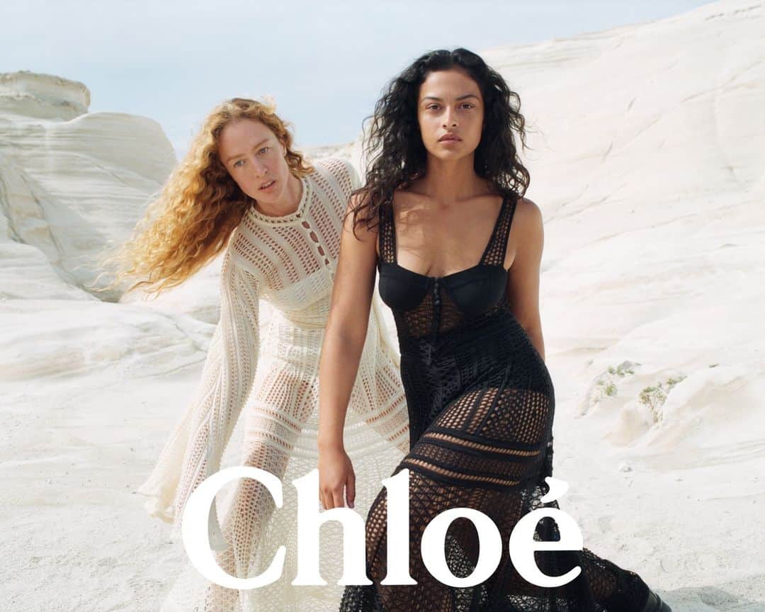 Chloéさんのインスタグラム写真 - (ChloéInstagram)「Introducing the Chloé Autumn-Winter 2023 campaign photographed by @zoeghertner.   Here @devynfaithgarcia and @raquel_zimmermann traverse the wave-beaten rocks of Sarakiniko in Milos, Greece wearing, respectively, the 'Eden white' slip dress in gauzy recycled cashmere wool and the black and white off-the-shoulder maxi dress in lower-impact wool gauze.   #ChloeAW23  Creative director: @gabrielahearst Art director: #PeterMiles Stylist: #CamillaNickerson​」9月6日 0時00分 - chloe
