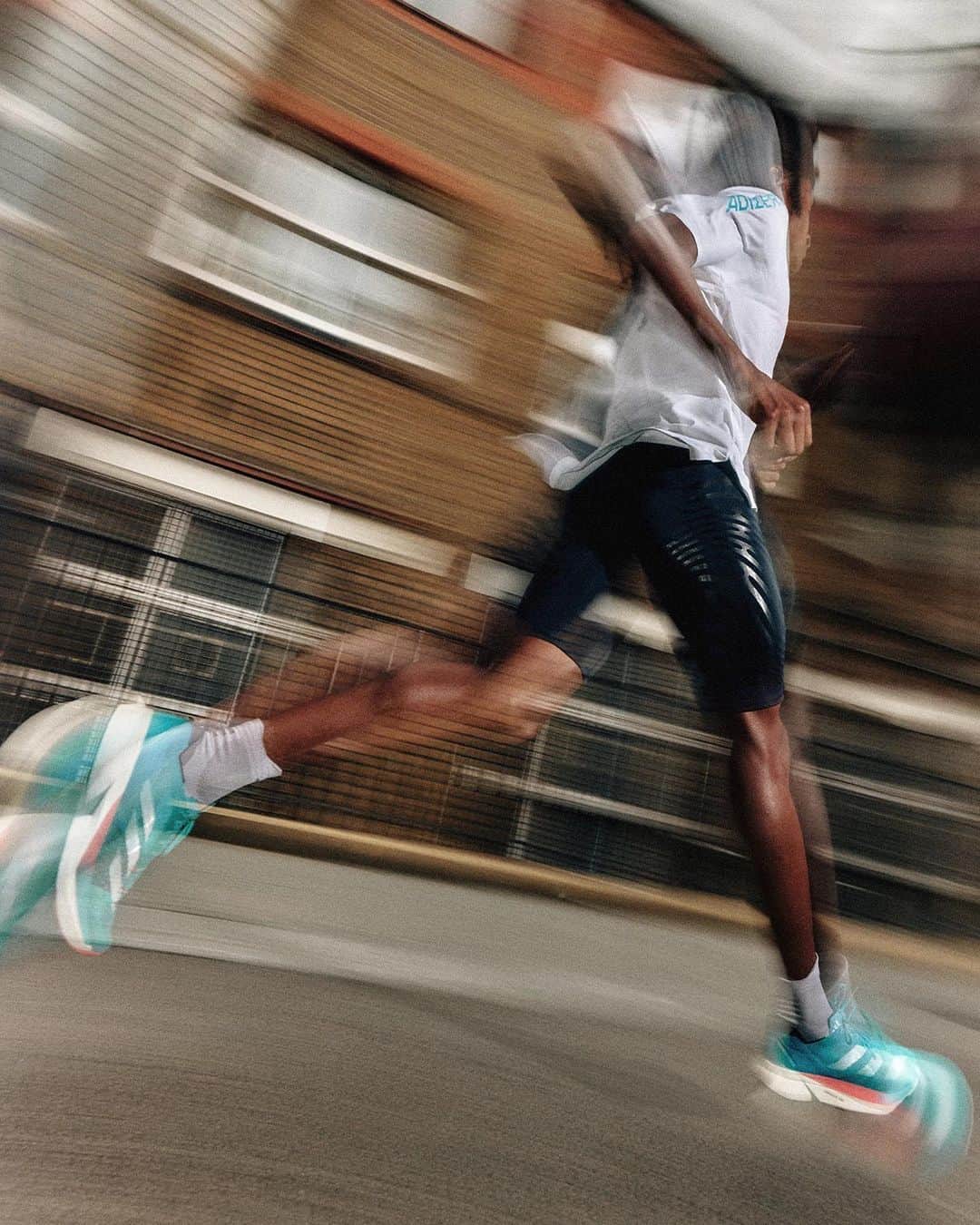adidas Runningのインスタグラム：「The winners’ shoe is coming back – fresh vibes only. 💦​  ​In 2022, most major marathons were won in #Adizero…  and the Adios Pro 3 was king.​  ​Whether you’re going for a new personal best or breaking a world record, this is the shoe built for new levels. Available September 15 via adidas.com. ​」