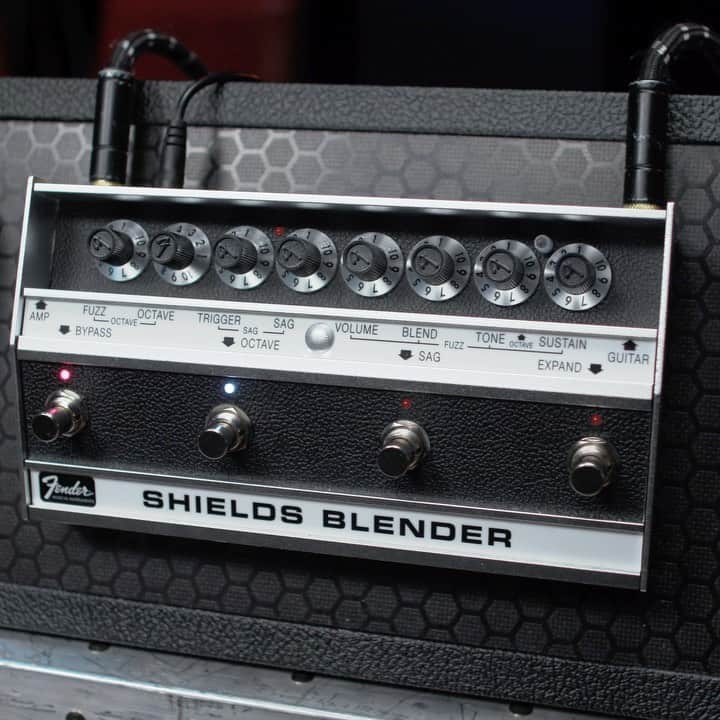 Fender Guitarのインスタグラム：「The Shields Blender Pedal is back! Designed in collaboration with @mbvofficial’s front man and effect pedal genius, Kevin Shields, this expansive pedal will take your tones to the next level. Head to the link in bio to get yours.」