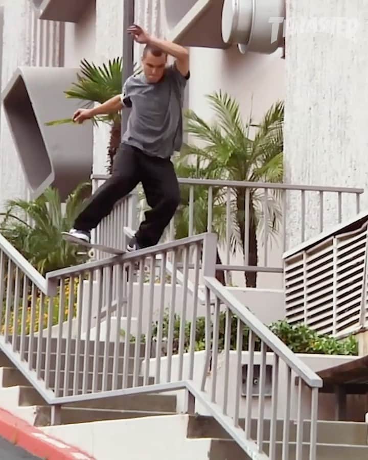 スラッシャーのインスタグラム：「🚨 @masonsilva burns bright in @hufworldwide’s FOREVER full-length 📺 🎬 @tylersmolinski」