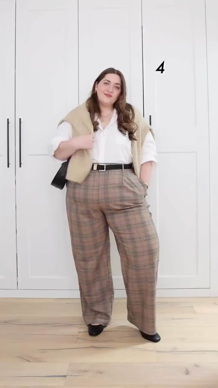 Old Navyのインスタグラム：「turning a workweek into a ✨werrrkweek✨  p.s. they're the taylor trouser 746611  #spottedinoldnavy 💼 @diana.dares   #tryonhaul #officestyle #falloutfits」