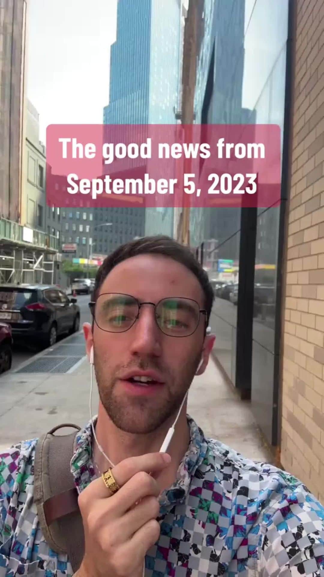 Jacob Simonのインスタグラム：「What’s some good that you’re celebrating today? #ftfaot #forthefirstandonlytime #goodnews #september5 (music: Di Stefano, sources: climativity)」