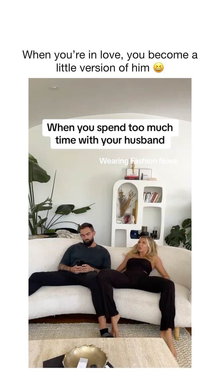 Funny Videosのインスタグラム：「Starting to become a “Lil Him” except I got @FashionNova on 😂 Shop @FashionNova and find the perfect wardrobe to match your vibe 🫶🏻」