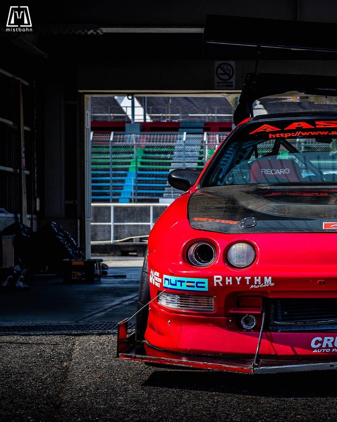 mistbahnさんのインスタグラム写真 - (mistbahnInstagram)「_ ASLAN Honda DC2 Integra _ 🚗: @aslan_inc_japan 📷: @mistbahn _ Shot on Mar-7 2023 🏁 "OTAC (Okayama Time Attack Challenge" Okayama International Circuit _ Congrats for updated record 1'39"146 !!! _ JP) 2023年3月7日、岡山国際サーキットで開催された「OTAC(Okayama Time Attack Challenge)」で撮影。 ベスト更新 1分39秒146、おめでとうございます！ _ #otac #okayamatimeattackchallenge #otac2023 #okayamainternationalcircuit #岡山国際サーキット #aslan #アスラン #aslan_inc_japan #hondaintegra #dc2 #dc2r #dc2integra #dc1 #integra #hondaintegratyper #itr #インテグラ #ホンダインテグラ #acurarsx #rsx #bseries #timeattack #timeattackjapan #rays #te37 #ce28 #trackcarbuild #becauseracecar #advan」9月6日 3時25分 - mistbahn