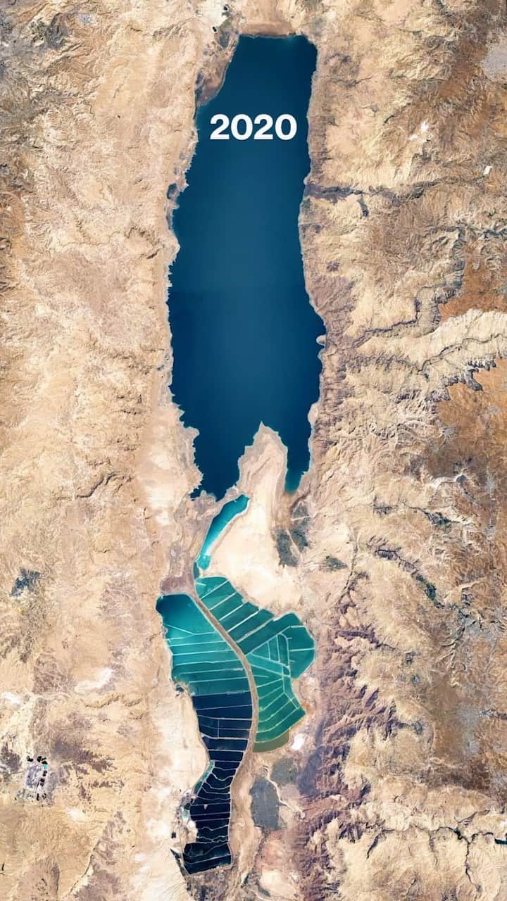 Daily Overviewのインスタグラム：「The Dead Sea, which straddles the border between Israel and Jordan, has changed shape over the years. Its surface area has dropped from 410 square miles in 1930 to 234 square miles today (1,050-605 sq. km), causing it to split into two basins in 1979. Since then, its southern basin has been partitioned into a series of saltwater evaporation pans.  We’re also pleased to announce the winners of our Print Giveaway, @claire_belmore and @alliedasky. Congratulations! Send us a message to claim your prints. — Reel created by @dailyoverview Source imagery: Google Timelapse」