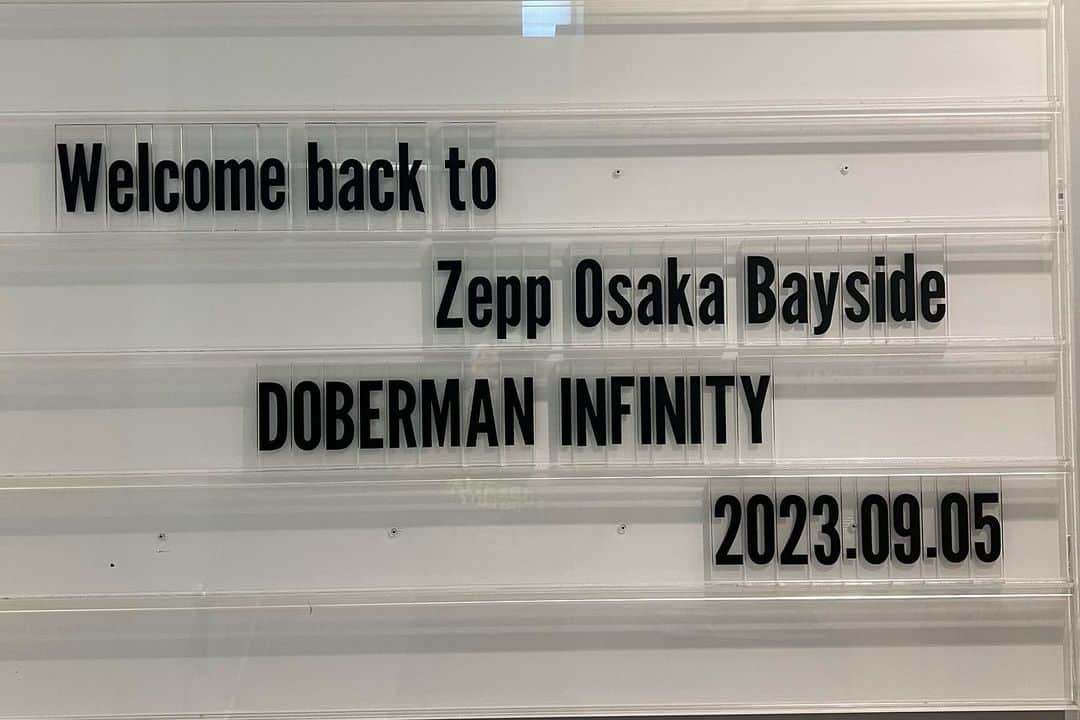 DUTTCHさんのインスタグラム写真 - (DUTTCHInstagram)「DOBERMAN INFINITY LIVE TOUR 2023 “DOGG RUN”  2本目❗️ 大阪 / Zepp Osaka Bayside  ありがとうございました。  14年前、このZeppで DOBERMAN INCと自身のBAND UZUMAKIが対バンした会場って事もあって、めっちゃ感情が昂って、グッときた日でした。  継続は力なり🤘  次は、東京🗼  #DOBERMANINFINITY #DOGGRUN」9月6日 6時21分 - uzmkduttch