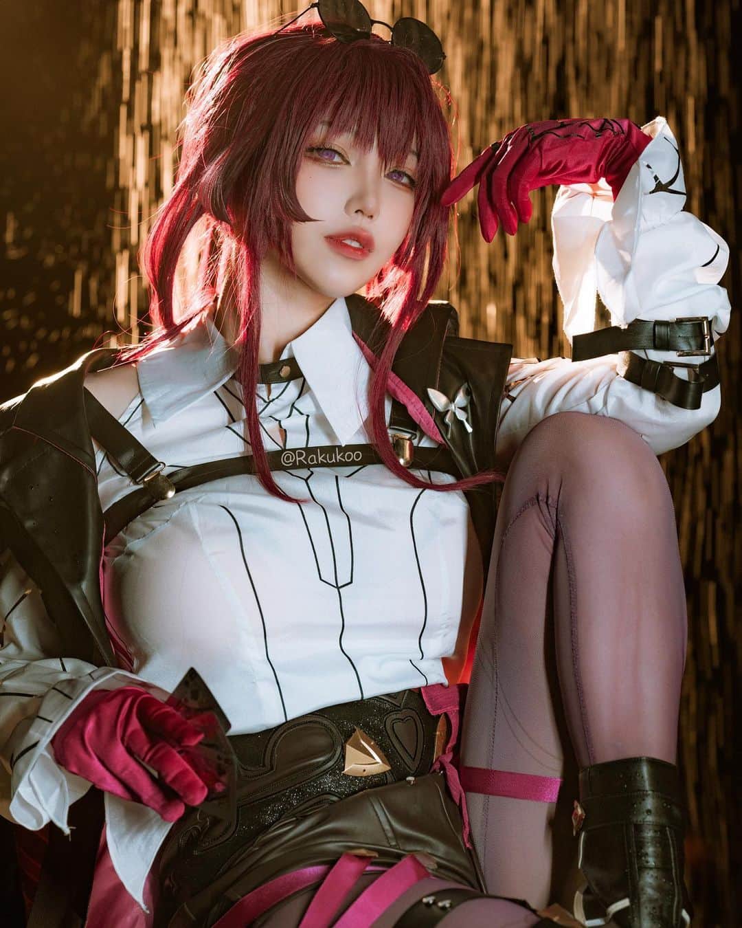 犬神洛洛子のインスタグラム：「Mommy time 📷 @muze   #kafka #honkaistarrail #cosplay」