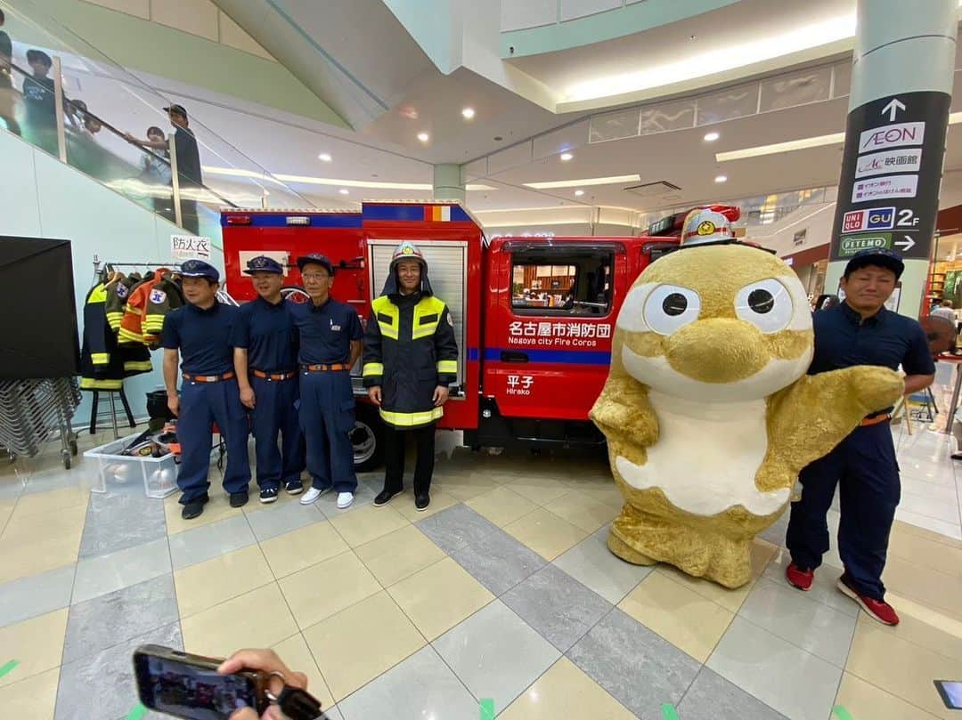 玉田圭司さんのインスタグラム写真 - (玉田圭司Instagram)「先日、一日消防団長に就任させていただきました。 消防団員さんとのトークショー、消防団活動体験や防災に対する体験をして消防団の魅力ややりがいをたくさん知ることができました。 消防団はボランティアではありますが、報酬があったり福利厚生もしっかりとしていてびっくりしました。 皆さんも自身のスキルアップのためにも消防団に入団してみませんか？  ちなみに皆さんはハヤブサ消防団は見てますか？ 僕は毎週楽しみにしています。笑  #消防団 #一日消防団長 #僕似合ってますか？」9月6日 16時44分 - keijitamada_official