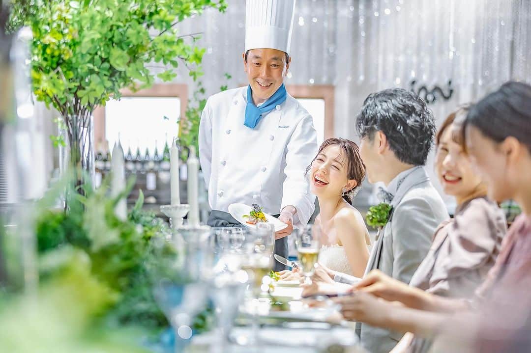 福井結婚式 ヴィラグランディス福井のインスタグラム：「🍴 #chef #smile ・ ・ ・ #toalllovers  #すべての愛しい人たちへ‥ #villagrandisweddingresort」