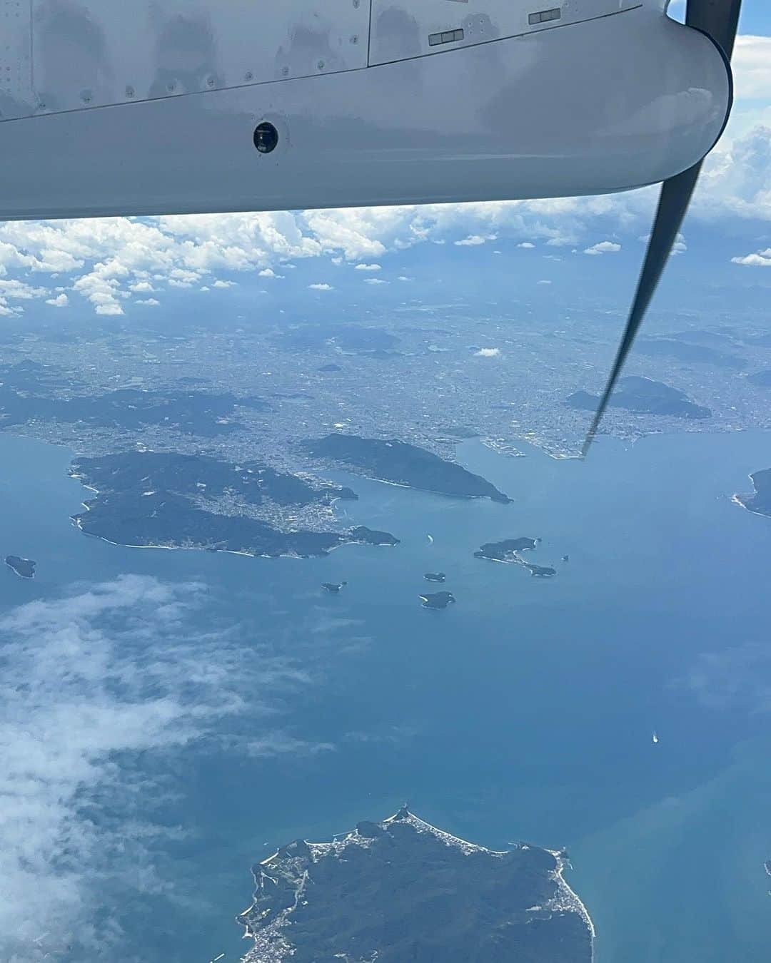 森脇良太さんのインスタグラム写真 - (森脇良太Instagram)「どの瞬間も絶景😍  ストーリーでもあげたけどこちらにも🤣 飛行機から空から見える #景色 が大好き！笑  いろんな事を感じさせてくれる🤩 #空の旅 #飛行機 #絶景」9月6日 17時09分 - moriwaki46_official