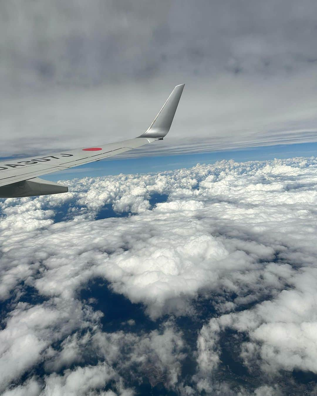 森脇良太さんのインスタグラム写真 - (森脇良太Instagram)「どの瞬間も絶景😍  ストーリーでもあげたけどこちらにも🤣 飛行機から空から見える #景色 が大好き！笑  いろんな事を感じさせてくれる🤩 #空の旅 #飛行機 #絶景」9月6日 17時09分 - moriwaki46_official