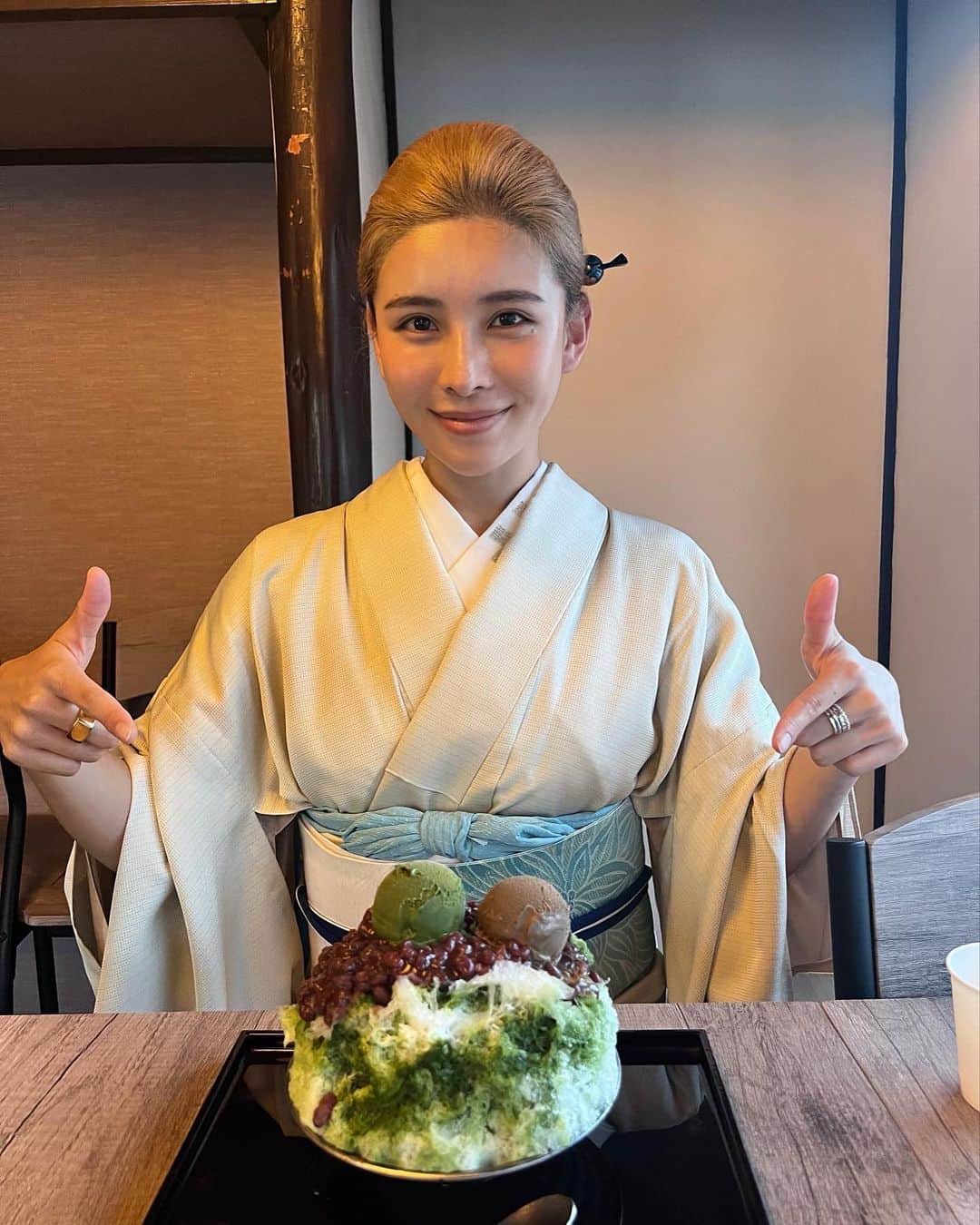 MIRINさんのインスタグラム写真 - (MIRINInstagram)「#kyoto 👘🇯🇵 またすぐ行きたいくらい京都が好き。 かき氷何個でも食べたいーー！！！  @shosa_kyoto_official」9月6日 17時00分 - mirinofficial__