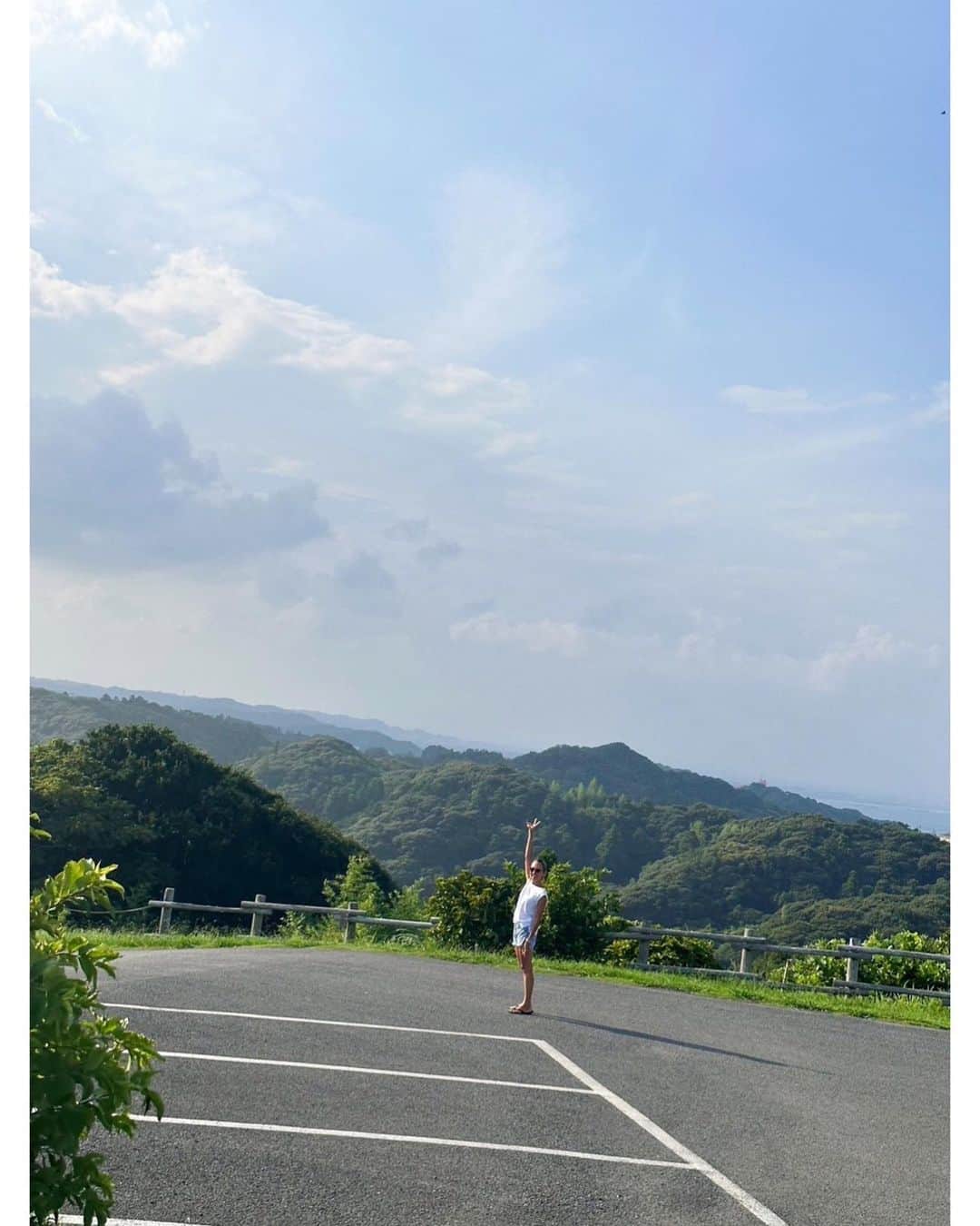 土井地恵理子さんのインスタグラム写真 - (土井地恵理子Instagram)「・ 夏の思い出☻  @kaoritakahashi のおうちへ w/ @naokotani___  楽しかった夏の日  thank you♡」9月6日 9時40分 - ericodoiji