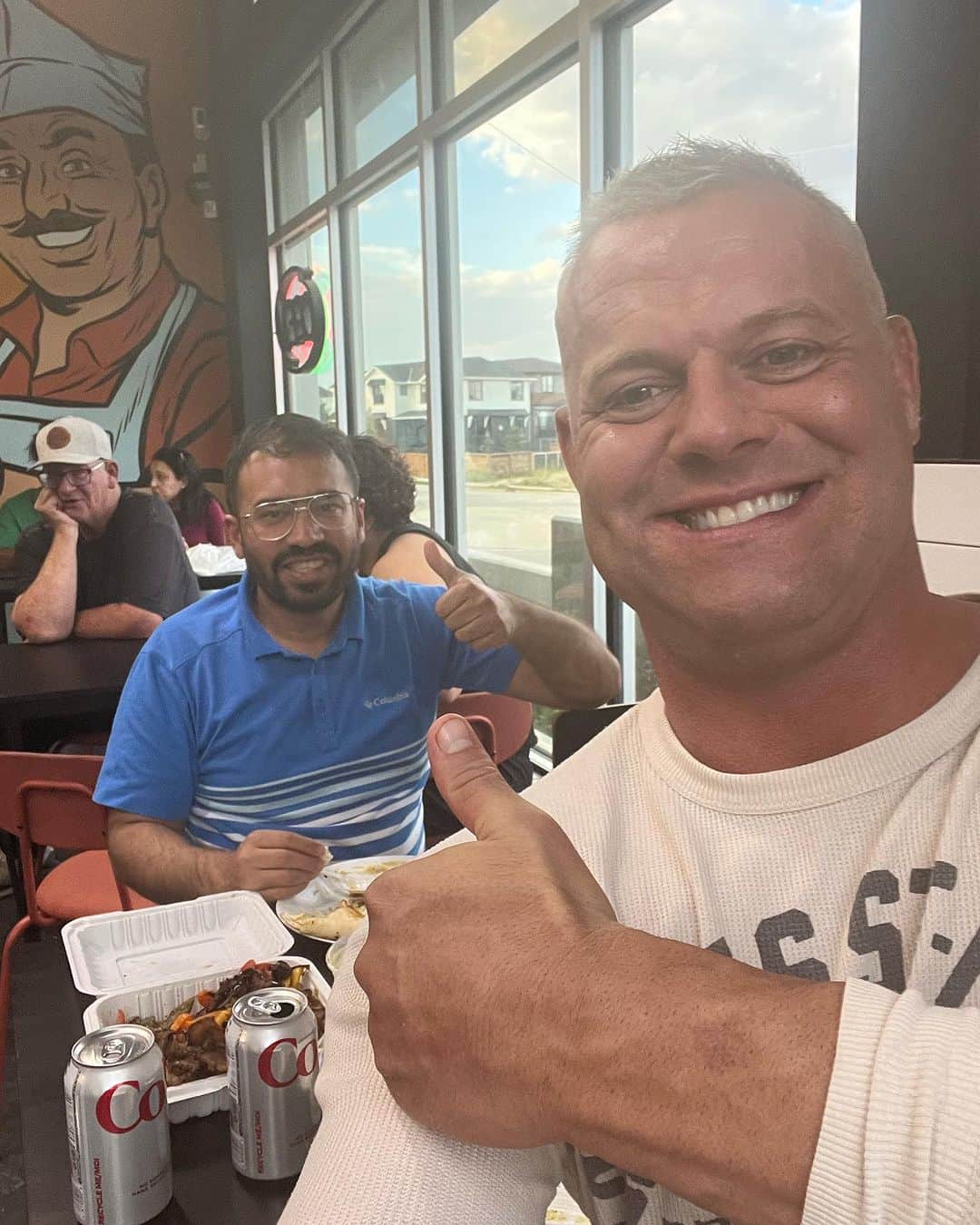 デイビーボーイ・スミス・ジュニアのインスタグラム：「Me and my good pal Feroze eating like Kings! Genghis Khan style. #savages🥩 🍗 🍚」