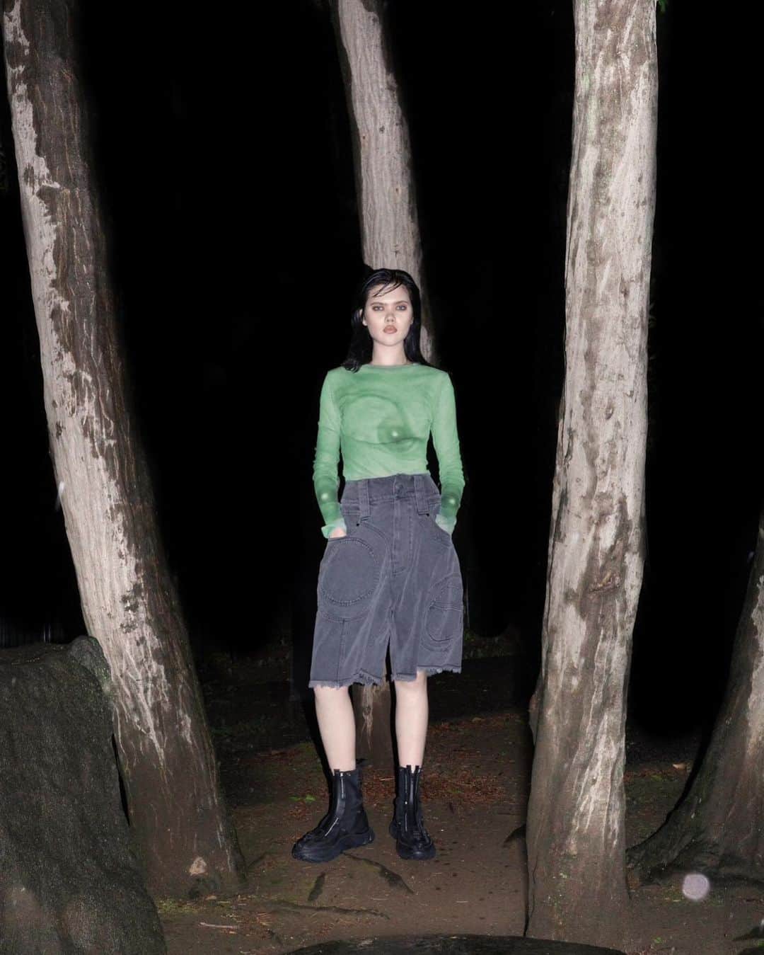 のインスタグラム：「AW23 COLLECTION  “Mid night cowboy”  1st delivery  available in store  Tops : collaboration with @contacthighzine by @tatsuyashimada1984   Photograph @kristinaau  Hair make up @torivomit  Model @sashakrvsh」
