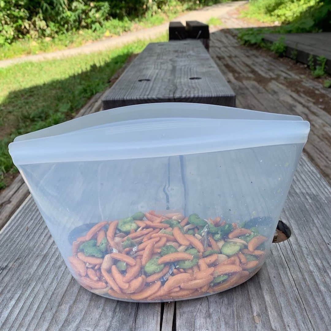 WWDジャパンさんのインスタグラム写真 (WWDジャパンInstagram)「コラム：「ジーユー」が2324年秋冬に推すトレンド“ゴープ