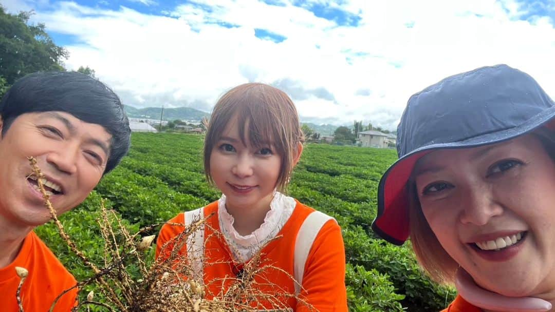 テレビ東京「太川蛭子の旅バラ」さんのインスタグラム写真 - (テレビ東京「太川蛭子の旅バラ」Instagram)「いよいよ、本日放送！  今夜6時25分からの水バラは 🚗🚕ハイウェイSA&PAルーレット対決旅🍴☕️ 東名高速道路を舞台に ルーレットで出た目の数だけサービスエリア・パーキングエリアを進み 絶品グルメ🍖や絶景🌊を満喫するクエストに挑戦する対決旅です 今回は放送前に、車🚗大好きベテランチームのオフショットを特別に公開！ 青空に浮かぶ白い雲☁️と、一面に広がる緑の景色🌱 今回訪れる、SA ＆ PAの周辺にはこの秋に行きたい、見どころ満載の スポットがたくさんあるので、ぜひ旅の参考にしてみてください！ そして、旅の2日目には、東MAXさんに代わり、サッカー元日本代表⚽️🇯🇵の中澤佑二さんが参戦！ 勝負師だけに、あらゆるミラクル🌈を連発してくれました！ Snow Manチームとベテランチーム。 勝負の女神🗽がほほ笑むのは、どっちのチーム！？ 気になる結果は、今夜の放送で！お楽しみに！ Tverをダウンロードして見逃さないように今すぐ視聴予約を！🔔  📢《お知らせ》📢 今までご覧になれなかった地域の方も #TVer で全国どこからでもリアルタイム配信でご覧いただけます！ 無料🆓です！ #松嶋尚美 #中川翔子　 #しょこたん　 #東MAX　 #東貴博 #中澤 佑二 #スノーマン　 #SnowMan　 #すのぐらむ #深澤辰哉　 #ふっか　 #佐久間大介　 #さっくん #HiHiJets #ハイハイジェッツ　 #猪狩蒼弥　 #ジャニーズ #TravisJapan #東名高速道路　 #犬山城　 #サービスエリア　 #パーキングエリア #ドライブ　 #テレビ東京 #テレ東　 #水バラ #ハイウェイSA&PAルーレット対決旅」9月6日 12時27分 - tvtokyo_tagaebi