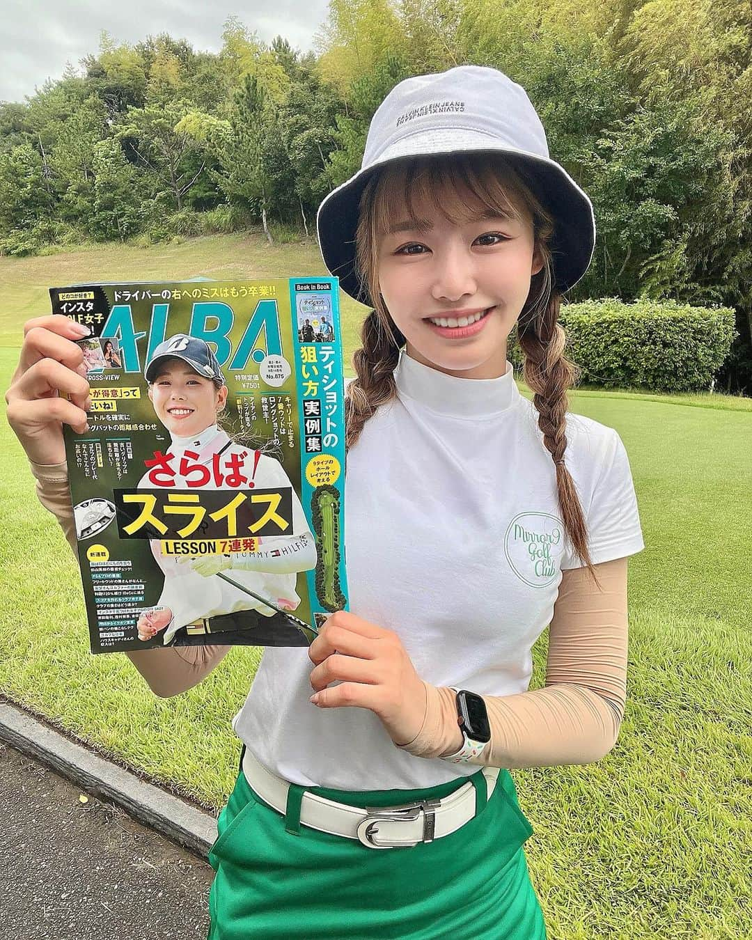 Yuuのインスタグラム：「おはゆう〜☀️ アルバに掲載されたよ🆙 美女がたくさん載ってた‧˚₊*̥(∗︎*⁰͈꒨⁰͈)‧˚₊*̥ 良かったら買ってください❣️  ダイナミックゴールド（GD）キャディバッグが当たるプレゼントキャンペーンやってるみたいです❗️  @alba_golfnews アカウントをフォローした後、アカウントページから応募すると、1名様にDGキャディバッグをプレゼント🎁 応募期間は9月13日まで✩︎⡱  @alba_golfnews  ＃アルバ ＃ALBA ＃アルバインスタ女子  #元内ゆう #おはゆう#おはゆうチャンネル #ガチゴルフ女子 #ゴルフ女子 #ゴルフバカ #ゴルフスクール #ゴルフウェア #ゴルフ女子コーデ #ゴルフスイング  #ロマロ #ロマロのアイアン #RomaRo #アッタスシャフト #ジアッタスV2 #TheATTASV2」