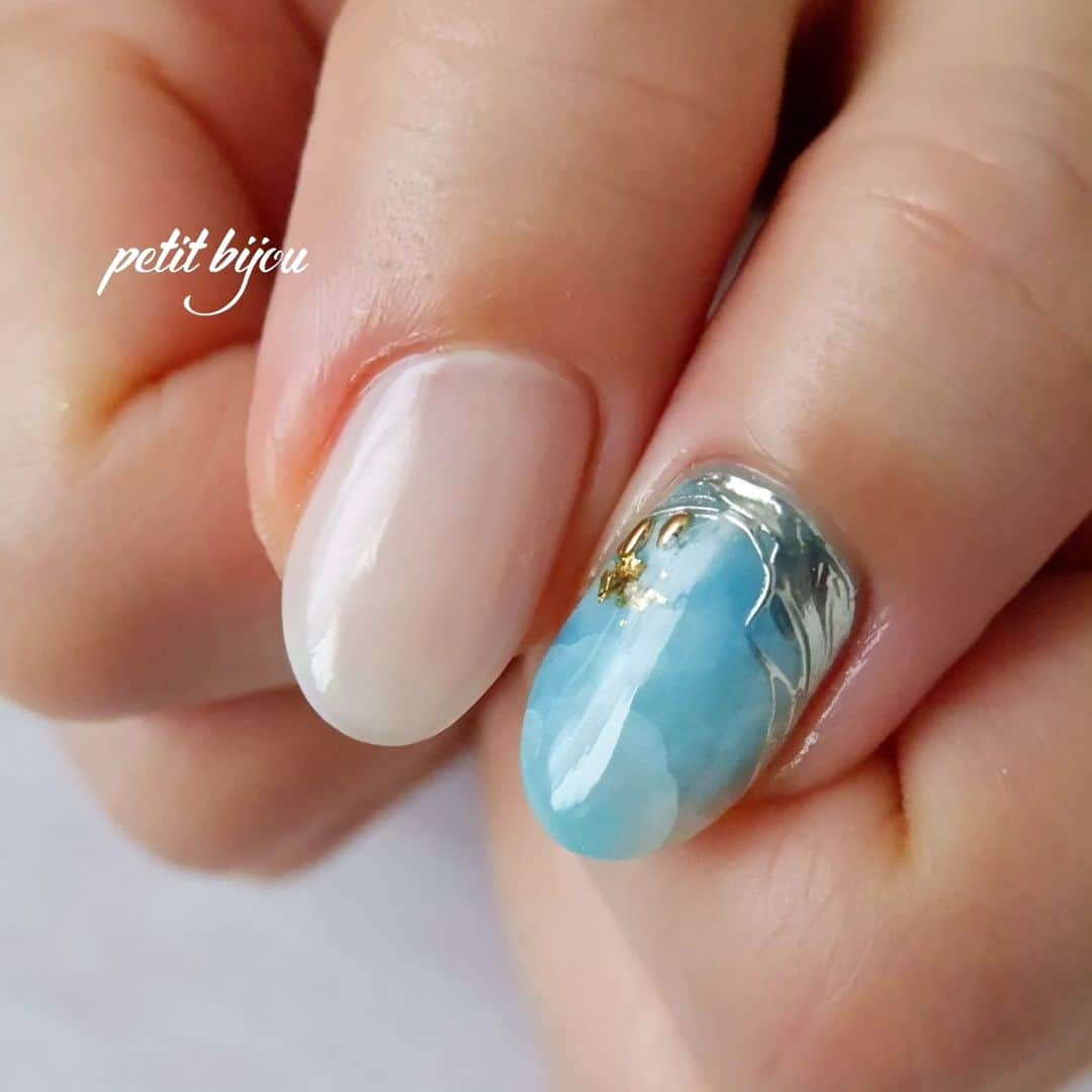 ayumiのインスタグラム：「...⁡ ⁡.⁡ ⁡レムリアの青⁡ ⁡⁡ ⁡.⁡ ⁡#petitbijou_nail #レムリア」