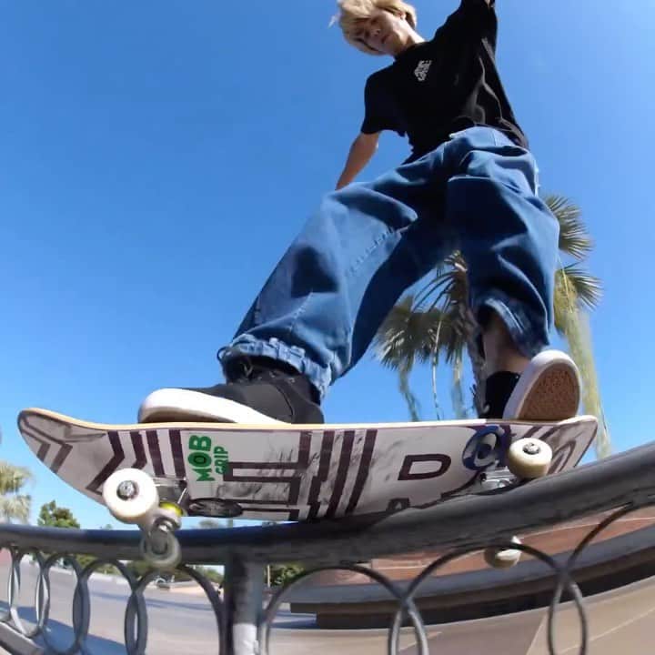 スケートボードのカリフォルニアストリートのインスタグラム