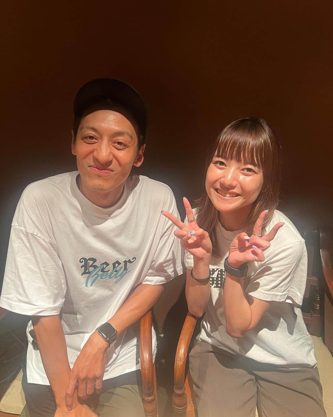 村田秀亮さんのインスタグラム写真 - (村田秀亮Instagram)「樺澤マネージャーとの送別会  #かつて最長に担当してもらってマネージャー #2人で飲んだら同期の女子ぐらい恋愛話してくる #住んでるんかと思うぐらい頻繁にディズニーランドにいく #めちゃくちゃ変な奴でしたが、太い芯が通ったええ奴でした #外国に長期間行くみたいです #変な現地人には気をつけてや #いつでも帰ってきたらええ #ありがとう🥹」9月7日 1時09分 - toromurata