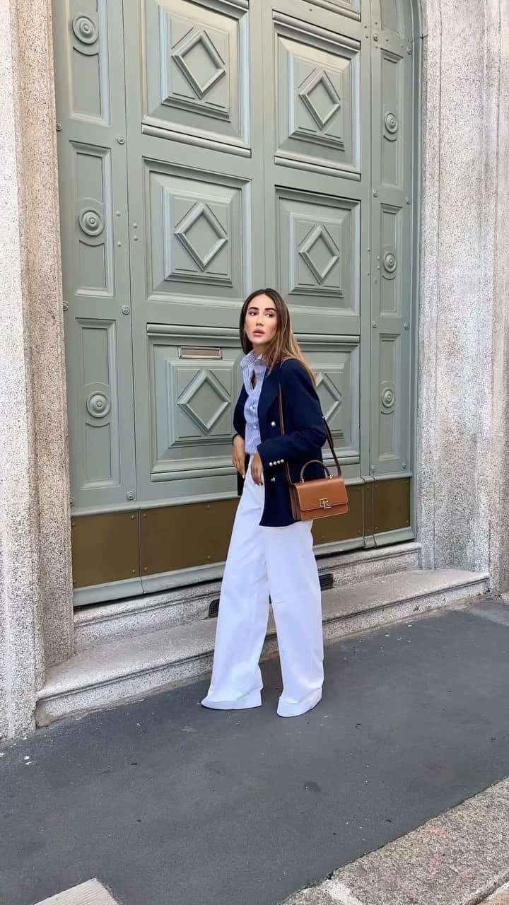 Tamara Kalinicのインスタグラム：「New girl in town @ralphlauren #RL888  Let’s celebrate the birth of a new icon RL 888 a handbag collection with a style and signature all its own. ad」