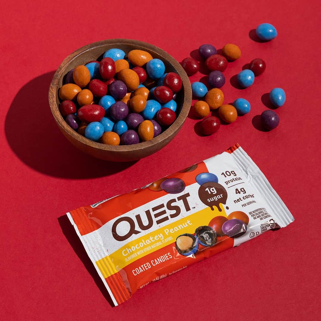 questnutritionさんのインスタグラム写真 - (questnutritionInstagram)「Quest Classroom session! Today, we’re learning about the NEW Chocolatey Peanut Coated Candies. 📚✏️🧐💪 Who’s excited!? 🤓 #OnAQuest #QuestNutrition #QuestCandy #CoatedCandies」9月7日 1時42分 - questnutrition