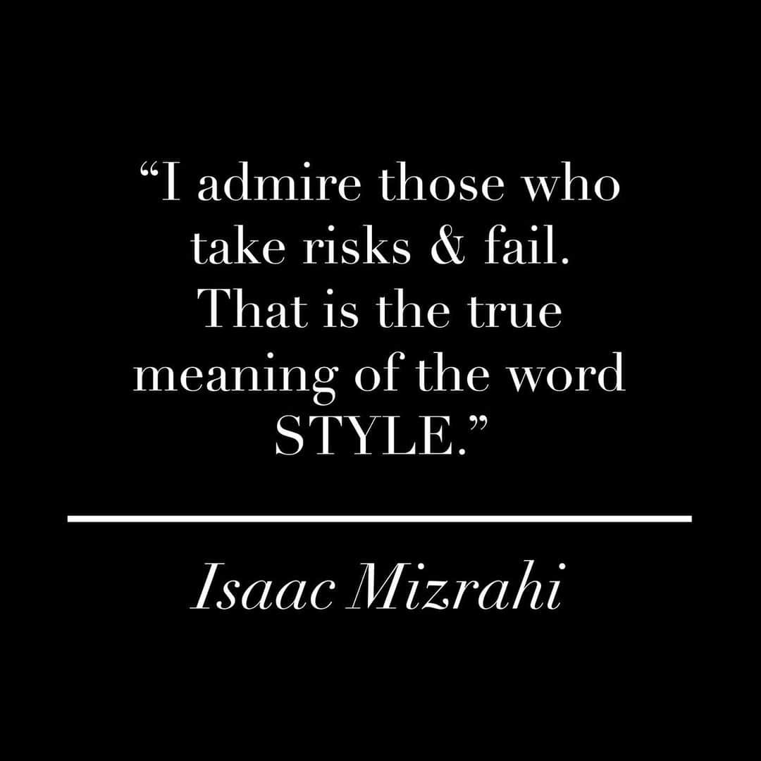 のインスタグラム：「Taking risks often leads to the greatest reward. Whether it be through playing with color or experimenting with texture, each one of Isaac’s designs makes a statement. 🖤」