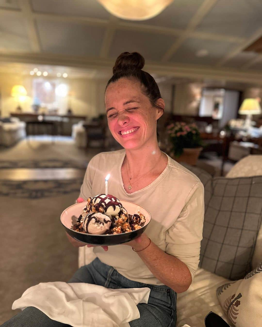 クリスティン・ウッズさんのインスタグラム写真 - (クリスティン・ウッズInstagram)「Belated Birthday post 🎂! Entered into my best decade yet! I turned 40 on September 3rd and had an incredible weekend with people I love more than anything! Ready for the next phase of life with an open heart and a gratitude beyond words 🤗🤗🤗❤️❤️❤️」9月7日 1時58分 - trickybear