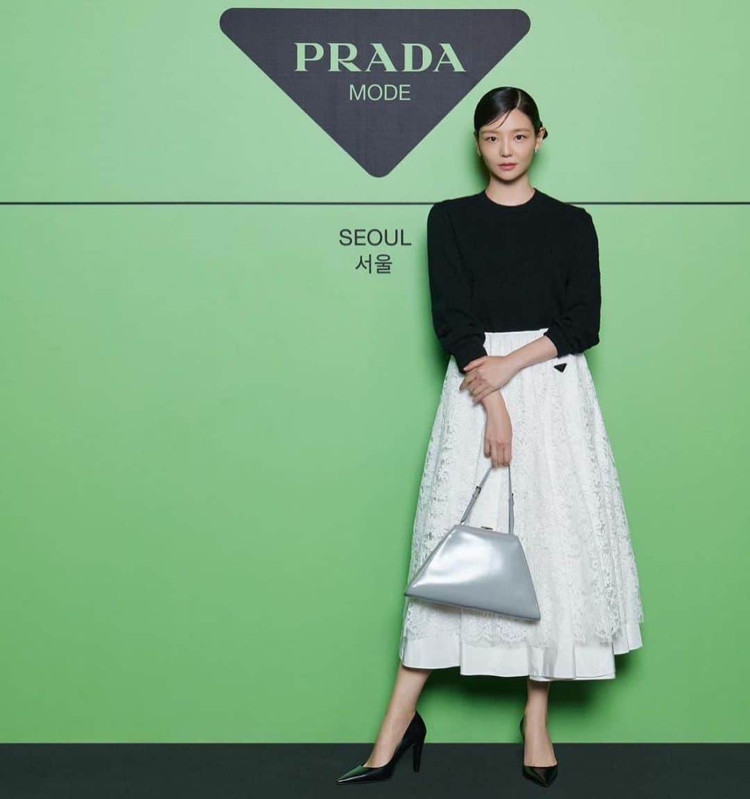 イ・ソムさんのインスタグラム写真 - (イ・ソムInstagram)「@Prada #Pradamode #Prada #AD 🎀」9月6日 17時40分 - esom_
